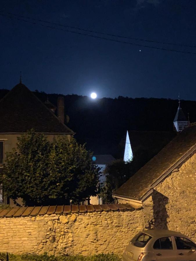 Maison De Campagne Entre Vigne Et Bois Chablis Ngoại thất bức ảnh